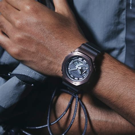 GM-2100MF-5A | G-SHOCK Metal Covered Midnight Fog Series | CASIO INDIA
