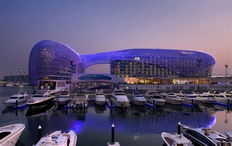 31 Most Mind-Blowing Places To Visit In Abu Dhabi In 2023!