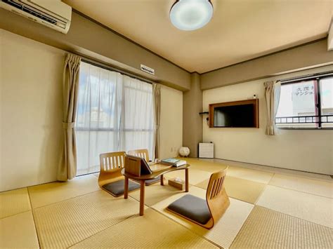 2 min walk from Kokusai dori. Japanese Style 36㎡ - Condominiums for ...