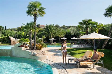 COLOR HOTEL (Bardolino, Lake Garda) - Hotel Reviews, Photos, Rate ...