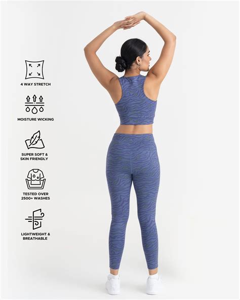 Buy Safari Chic 7/8 Gym Leggings for Women | hunnit Act...