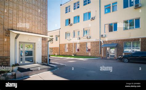 Old Office Building 的图像结果