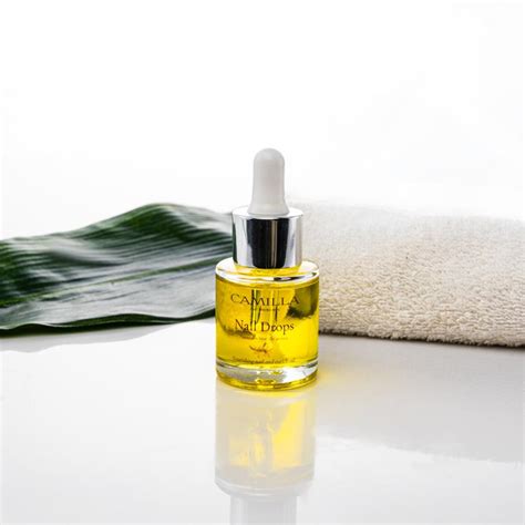 Camilla of Sweden Nail Drops Coconut 10 ml | lyko.com