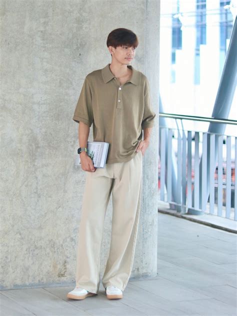 Check styling ideas for「Knitted Short Sleeve Polo Shirt、High Waisted ...