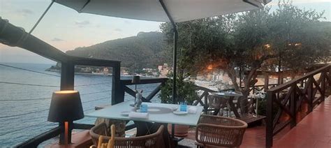 HOTEL PALAZZO VESCOVILE (Noli) - Inn Reviews & Photos - Tripadvisor