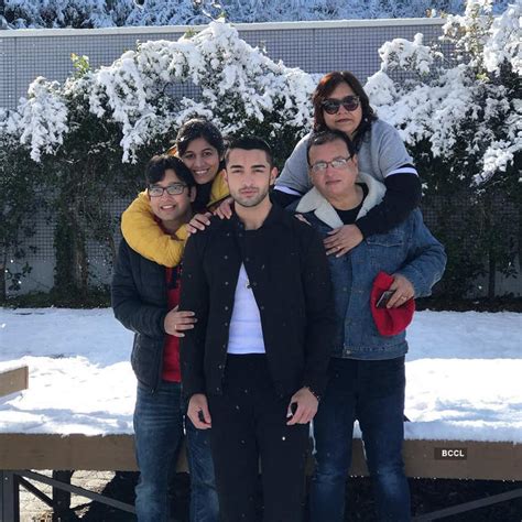 Bigg Boss 12 fame Rohit Suchanti confesses his love for Srishty Rode ...