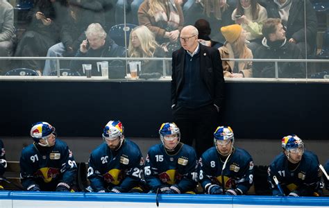 München gewinnt mit Don Jackson erneut und RB-Boss Wínkler sagt: "Toni ...