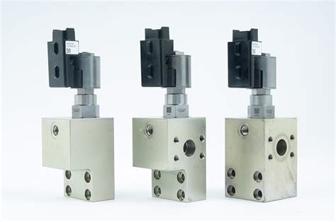 https://www.mobilehydraulictips.com/wp-content/uploads/2024/09/HydraForce-EHBL-valve.jpg