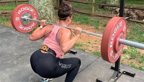 8 Exercises To Get Rid of Saddlebags - lifeberrys.com