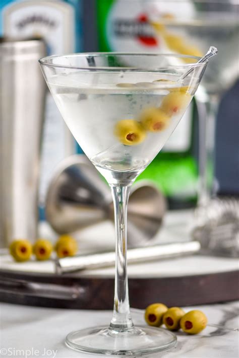Dirty Gin Martini