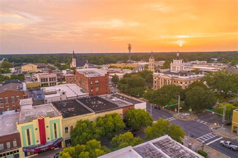 Valdosta, A City Without... - Valdosta, A City Without Limits
