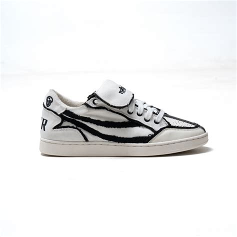 Men's sneakers - Hand made sneakers from India – Gully Labs