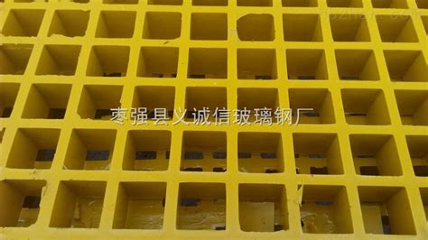 绥化市槽式梯式防腐玻璃钢电缆桥架生产厂家批发价现货-六强