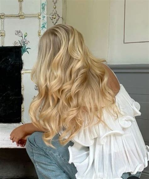 Pin by Amanda👸🏼 on frissan | Blonde hair goals, Summer blonde hair ...