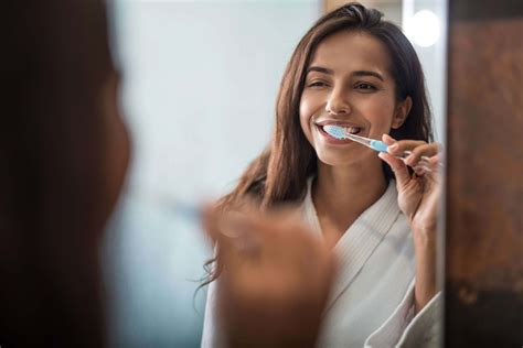 9 Tips To Keep Your Teeth Clean In Between Dentist Visits | News | Dentagama