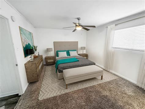 View Photos | Flats on 12