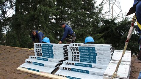 How to Properly Stack Asphalt Shingles on a Pitched Roof – IKO