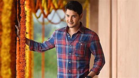 Mahesh Babu turns 45. Sarkaru Vaari Paata makers release motion poster ...