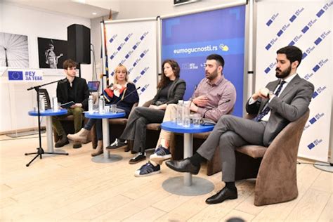 Panel: Medijskom pismenošću i reakcijom države protiv dezinformacija i ...