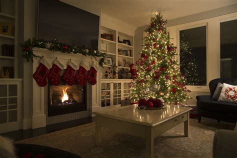 3 Easy Ways To Get Your Home Holiday-Ready | Modern Display
