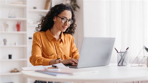 Pictures Like Your Doing Computer Work 的图像结果