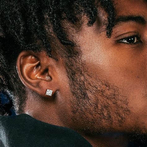 Mens Solid Gold Stud Earrings at Dennis Marquis blog