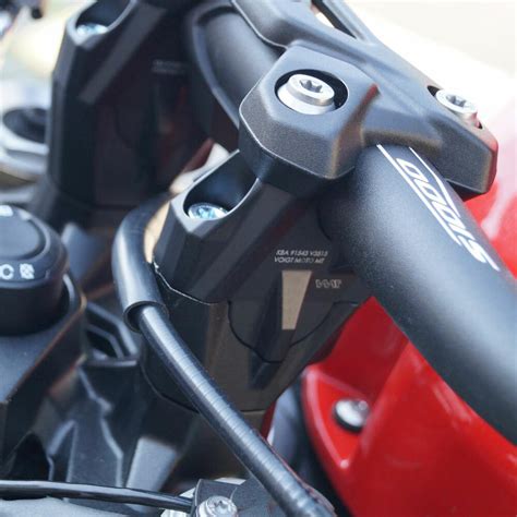 Handlebar Risers with Offset for BMW S1000R (2021- ) | Motorcycle ...