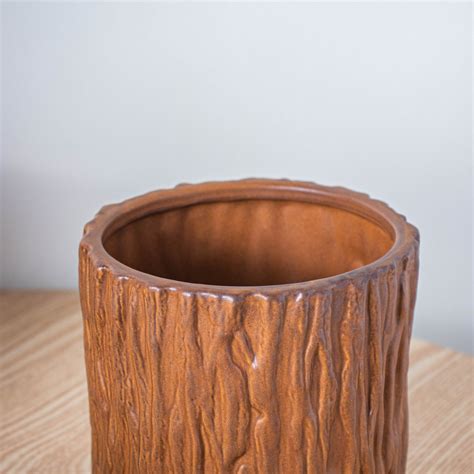 Bark Caramel Vase Online - Premium Vase | Nestasia