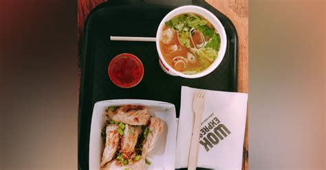 Month End Blues? Try Wok Express For Amazing Wok And Momos | LBB