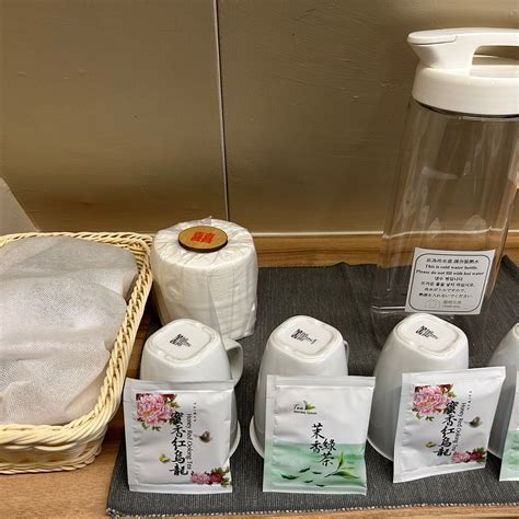 HOTEL ATTIC (Wanhua) - Inn Reviews, Photos, Rate Comparison - Tripadvisor