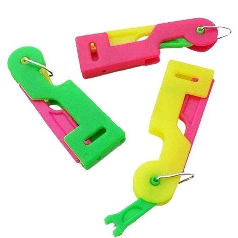 Buy Automatic Needle Threading Device (Multicolour): Quick & Easy ...
