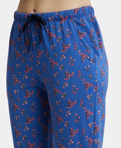 Capris for Women: Buy Capri Pants for Women Online at Best Price ...