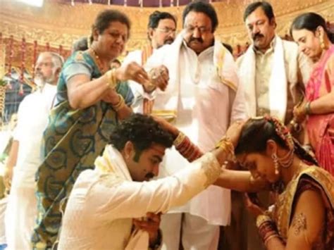 Jr NTR Wedding: 100 करोड़ में हुई थी RRR फेम स्टार की शादी, वाइफ ने ...