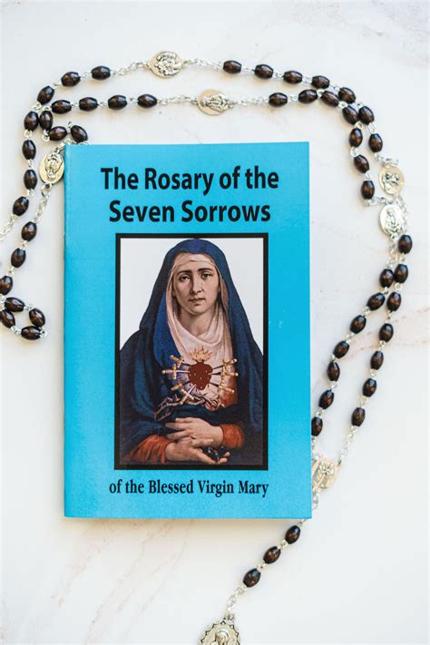 Seven Sorrows Rosary – Catholic Prayer Booklet – Marie Madeleine