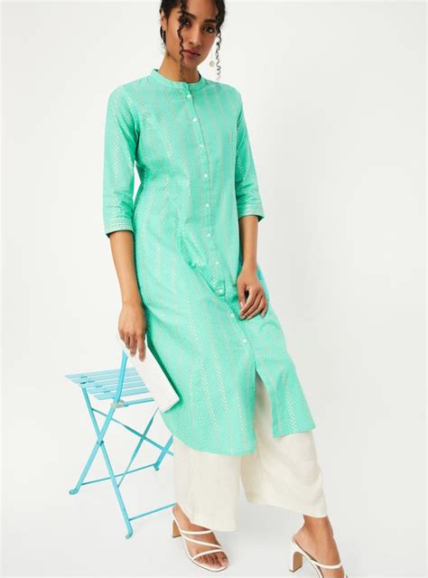 Buy Women Textured Kurta with Pocket Online at just Rs. 999.0 ...