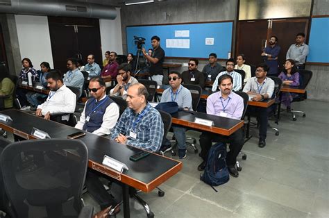 IIMA Hosts Leadership Programme for Visually Impaired Professionals | IIMA