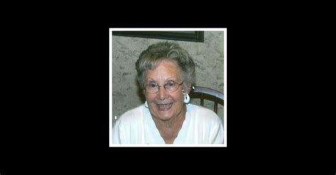 Obituary | Rena Jones Moses of Shelbyville, Kentucky | Webb Funeral Home
