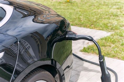 Tesla Model Y Charging Tutorial 的图像结果