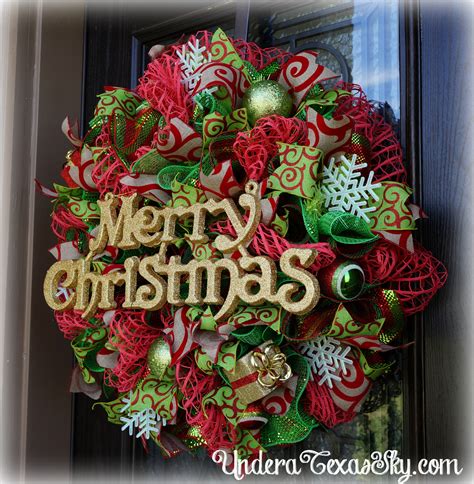 Christmas Wreath Using 10 Deco Mesh 的图像结果