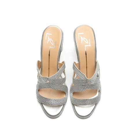Silver Textured Block Heels – NIDHI BHANDARI