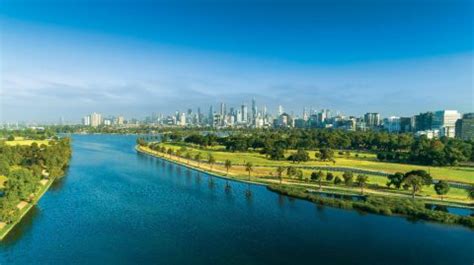 4 of the Best Melbourne Stays for Business Travellers | Travel Insider
