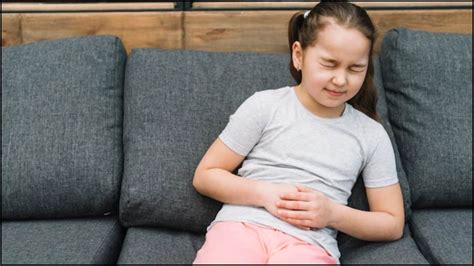 Stomach Worms Remedies: पेट के कीड़ों ने कर दिया है बच्चों का खाना-पीना ...