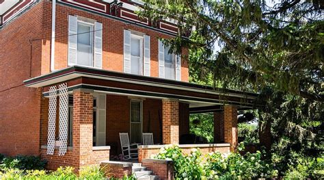 WHISPERING PINES BED AND BREAKFAST (Nebraska City) - B&B Reviews ...