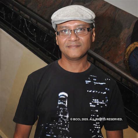 Mithu and Sabyasachi Chakraborty during the premiere of movie anla Diye ...
