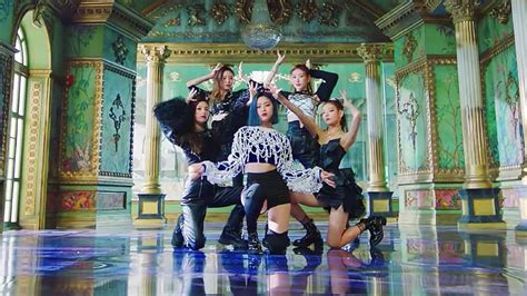 ITZY makes their 2020 comeback with IT