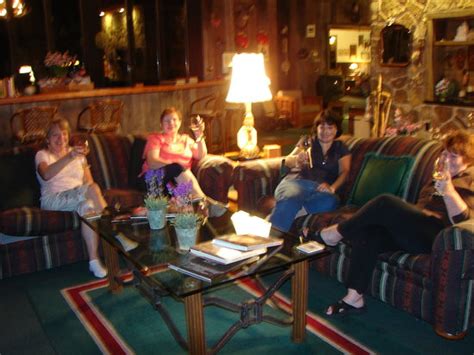 NOSTALGIA INN (Pipestem) - B&B Reviews & Photos - Tripadvisor