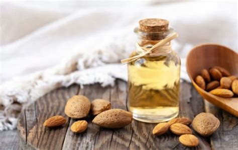 Almond Oil For Lips - Benefits & How To Use – VedaOils