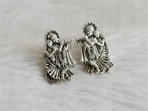 Silver Tone Earrings – dreamjwell