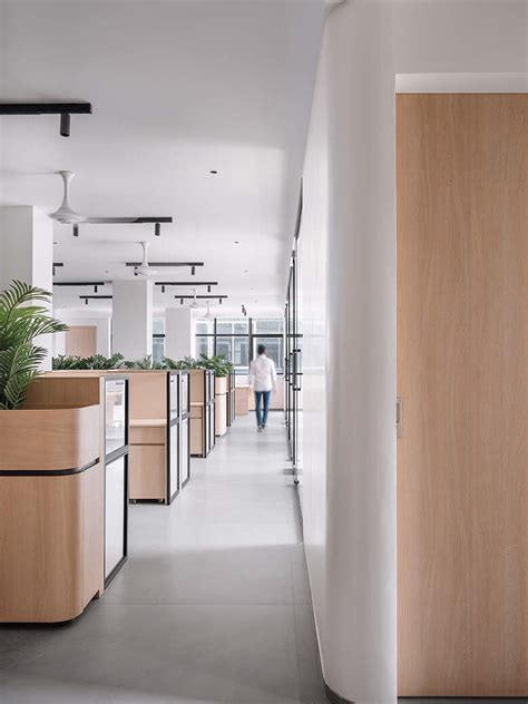 These inspiring office spaces neatly blend aesthetics with ...