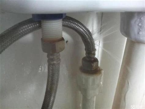 家里墙体填埋暗管漏水，怎么检查呢 ？ - 知乎